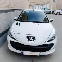 پژو207iدنده ای سقف فلزکم کار۴۰۱|خودرو سواری و وانت|اصفهان, جلفا|دیوار