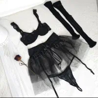 لباس زیر زنانه