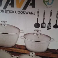 سرویس ۱۷ تکه قابلمه گرانیتی با پوشش ۵ لایه