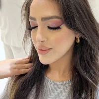 تخفیف ۵۰ درصدی میکاپ و شنیون و زلف|خدمات زیبایی و سلامت|شیراز, شهرک ولیعصر|دیوار