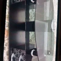 میز تلوزیون در حد صفر  و تلوزیون کاملا سالم