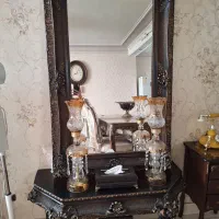 آیینه وکنسول