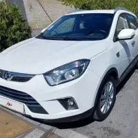 جک S5 اتوماتیک مدل 1400 موتور 2000 در حد خشک