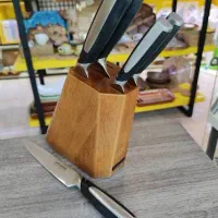 استند چاقو (تولیدی)