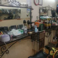 دکور آرایشگاه کامل با آینه|آرایشگاه و سالنهای زیبایی|آبادان, |دیوار