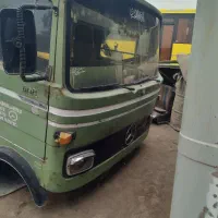 اتاق  خاور  سبز   نارنجی. و اتاق بنز