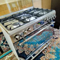 حراج  وسایل کمد دراور لباس واجاق گاز تمام استیل|حراج|قزوین, |دیوار