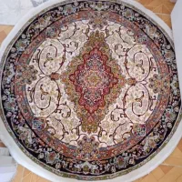 فرش پادری گرد با استحکام بالا