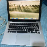 مک بوک پرو ۲۰۱۲