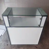 فروش ویترین عطر تمیز