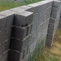 زمین مسکونی(چهاردیواری)۲۲۵مترقابل ساخت تا۳طبقه