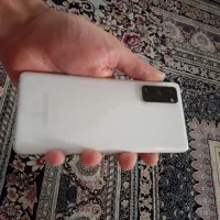 سامسونگ Galaxy s20 fe سفید 128 گیگ با لوازم