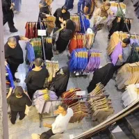 تعدادی فروشنده وکارگر (نیمه وقت‌)ماهی 14