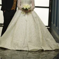 لباس عروس در حد نو