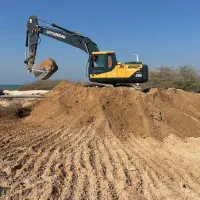 اجاره بیل مکانیکی ۲۱۰ هیوندای و بابکت