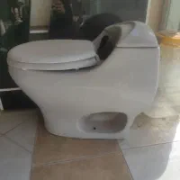 توالت فرنگی سالم