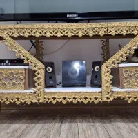 ساعت و بوفه ومیز تلوزیون