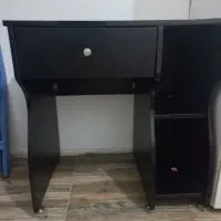 میز تحریر در حد خیلی نو ام دی اف مشکی