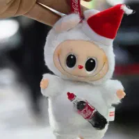 پخش عروسک لبوبو انرژی کوکاکولا اصل اورجنال جاکلیدی|اسباب‌‌بازی|قم, الغدیر|دیوار