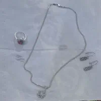 پلاک و زنجیر و گوشواره|جواهرات|سنندج, |دیوار