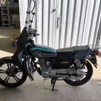 موتور سیکلت کبیر 200