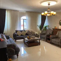 ۷۵متر دوخوابه طبقه اول با پارکینگ سنددار دریاچه