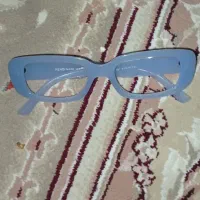 عینک سه بعدی نونو بدون استفاده کسی خاست درخدمتم
