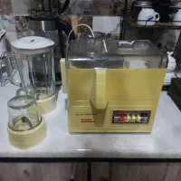 آبمیوه گیر