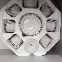 فنجان و نعلبکی و قندان