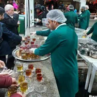 روپوش چایخانه|لباس|مشهد, راه آهن|دیوار