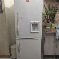 یخچال فریزر الکترواستیل درحد نو بدون برفک