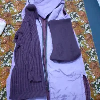 تعدادی مانتو و شلوار و ...