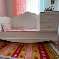 تخت خواب نوزاد نوجوان برند آوید