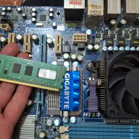 باندلddr3+رم ۴ گیگ و cpu با فن خنک کننده