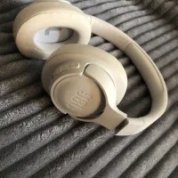 هدفون بلوتوثی JBL Tune 720bt سفید