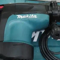 بتن کن ماکیتاHR4001c