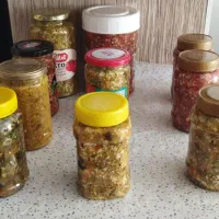 انواع ترشیجات خانگی با قیمت مناسب