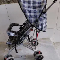 کالسکه بچگانه در حد نو