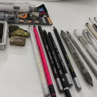 پک کامل سیاه قلم|لوازم التحریر|کاشان, شهرک خاتم الانبیا (مسکن ملی کاشان)|دیوار