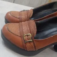 یک جفت کفش زنانه سایز ۴۰