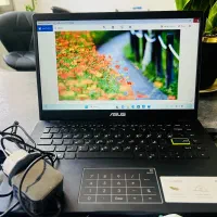 لپ تاپ asus