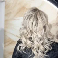 اجاره لاین های ارایشگاهی|استخدام درمانی، زیبایی، بهداشتی|مشهد, یوسفیه (شهرک غرب)|دیوار