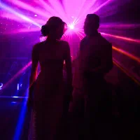 آتلیه عروسی با اقساط ۱۲ ماهه بدون سود