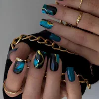 آف آموزش کاشت ناخن