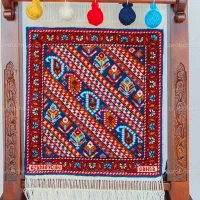 فرش و پشتی دستباف