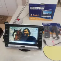 تلویزیون LCD هفت اینچ با قابلیت پخش فیلم و موزیک|تلویزیون و پروژکتور|تهران, مجیدیه|دیوار