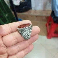 تعدادی انشگتر نقره کار دست