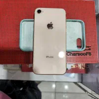 ایفون 8 لازروقی