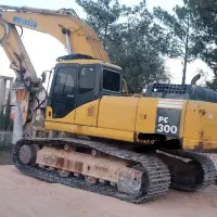 بیل مکانیکی ۳۰۰