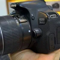 دوربین کنون